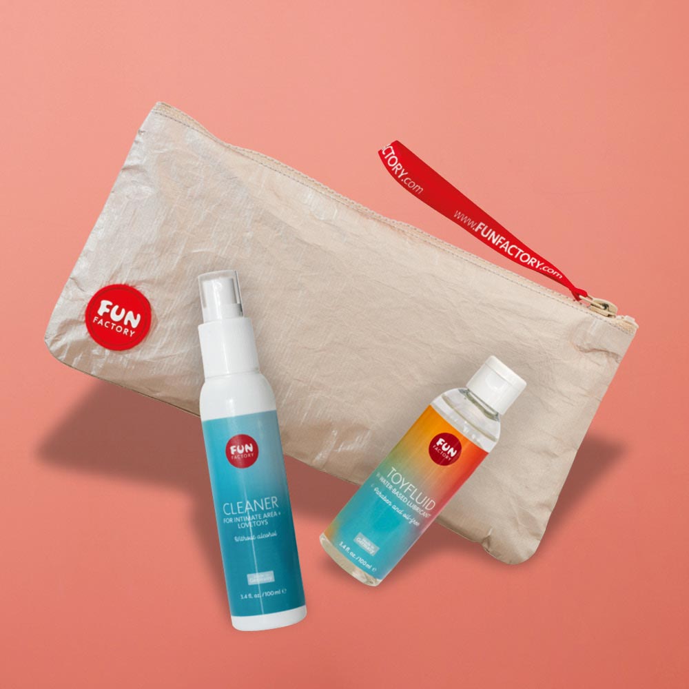 Accessories: TOYFLUID, CLEANER & TOYBAG M