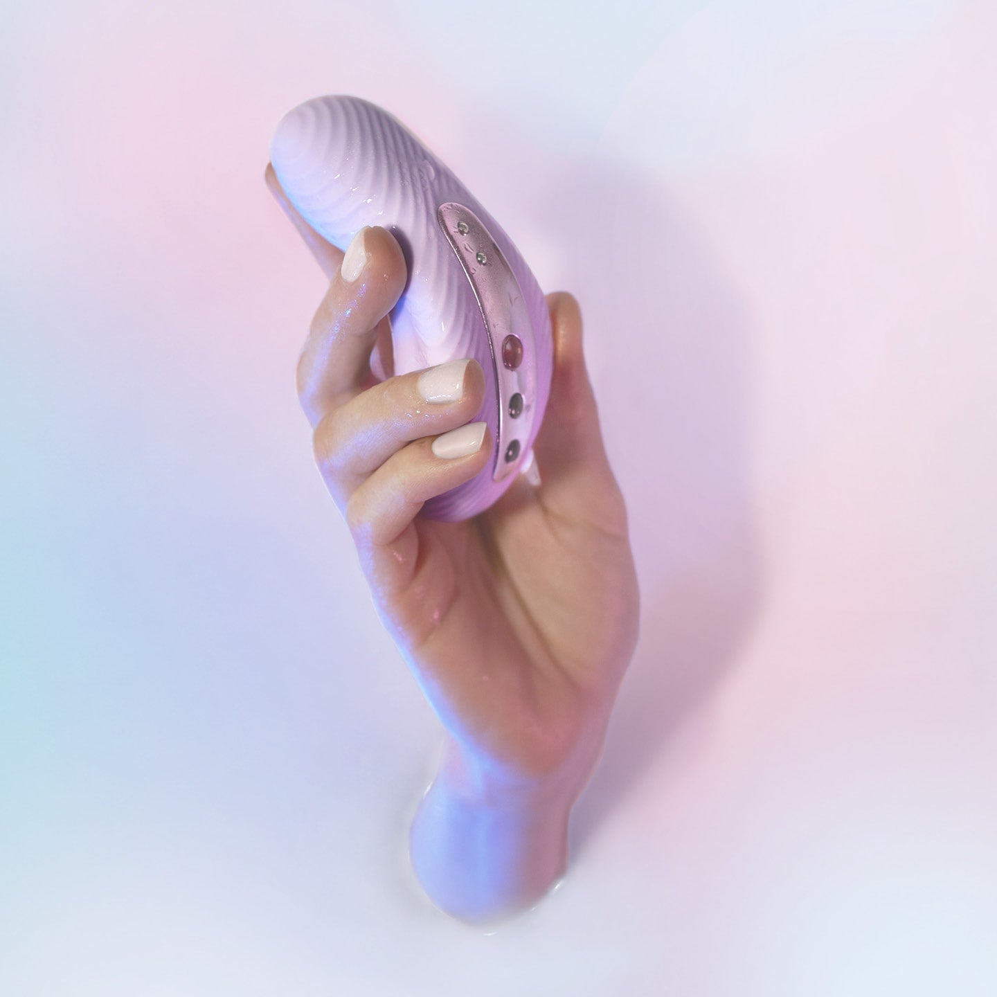 FUN FACTORY | LAYA III soft violet– Handshot